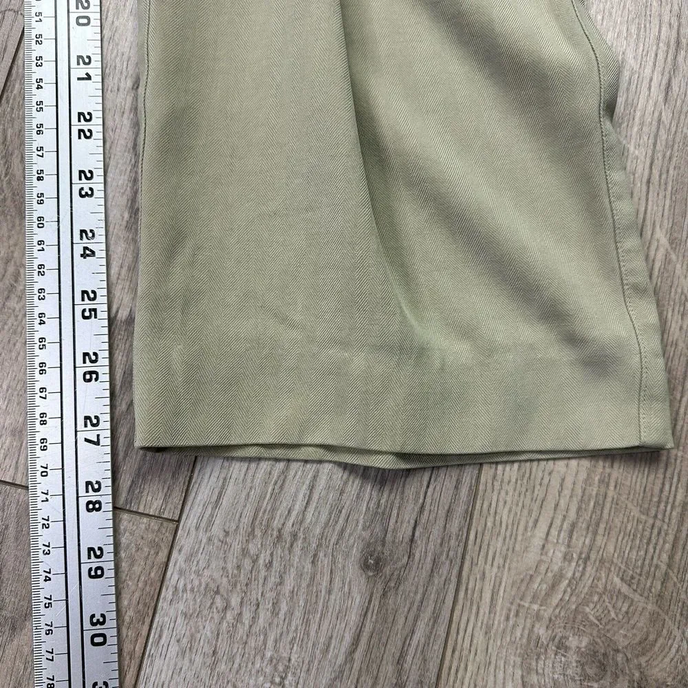 Tommy Bahama Pants Mens Size 35 Waist Beige 100%‎ Silk Pleated Front Casual Soft